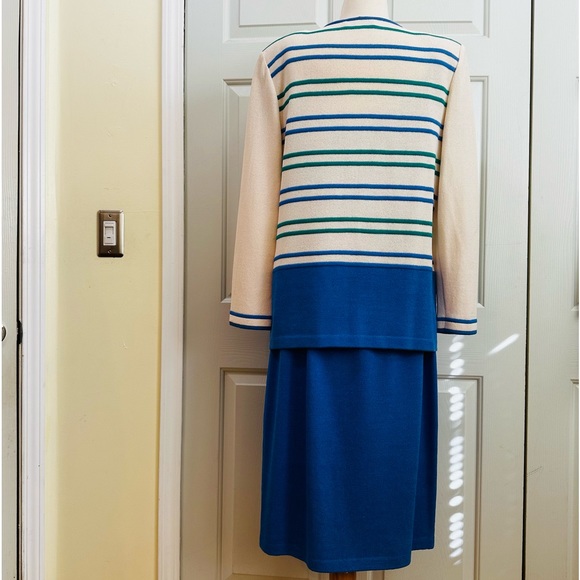 St John Collection Santana Knit Suit Top Sz 12 Shell Large & Skirt Sz 14 - Picture 13 of 15